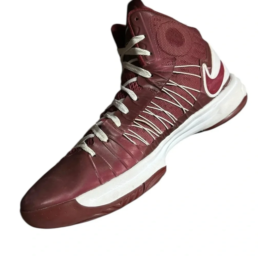 Nike HYPERDUNK 2012 Hi-Top Sneakers RARE Size 17 Maroon & White NWOT